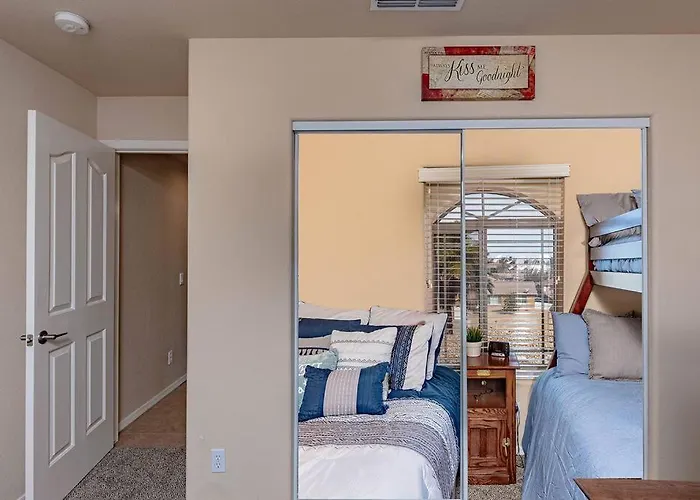 New Luxury Pool Game Views * Lake Havasu City