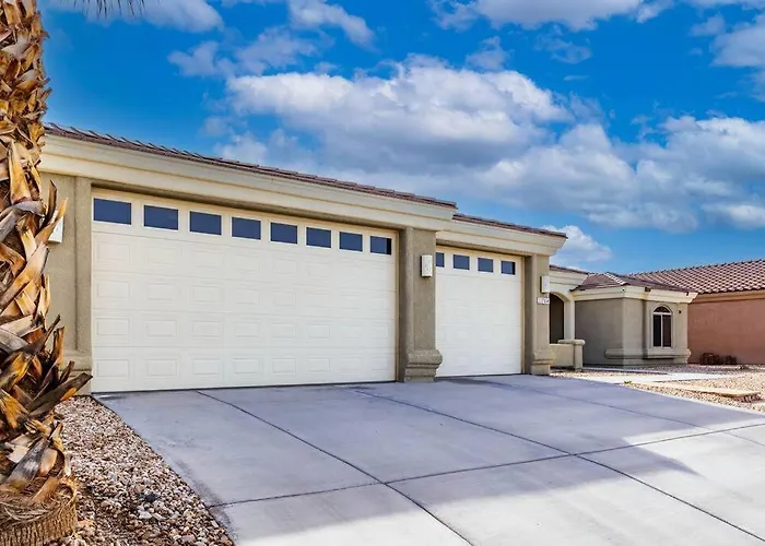 New Luxury Pool Game Views * Lake Havasu City